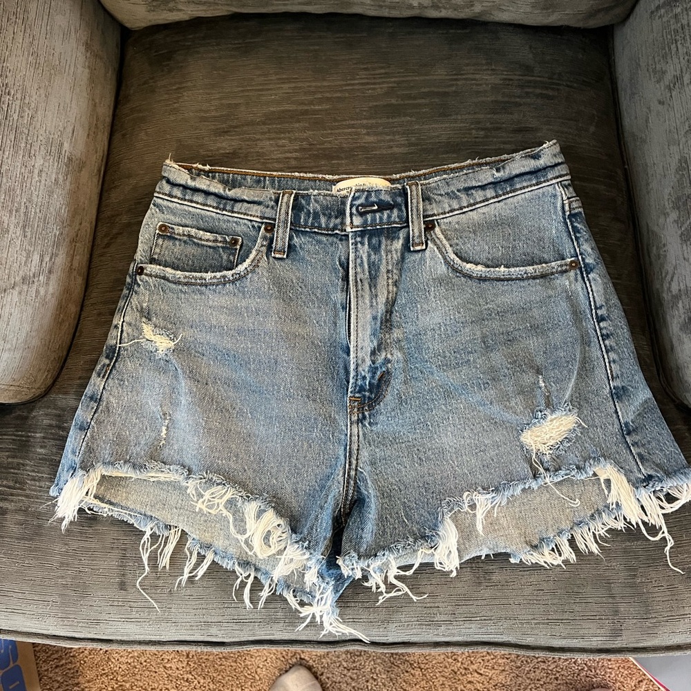 Abercrombie & Fitch Jean shorts